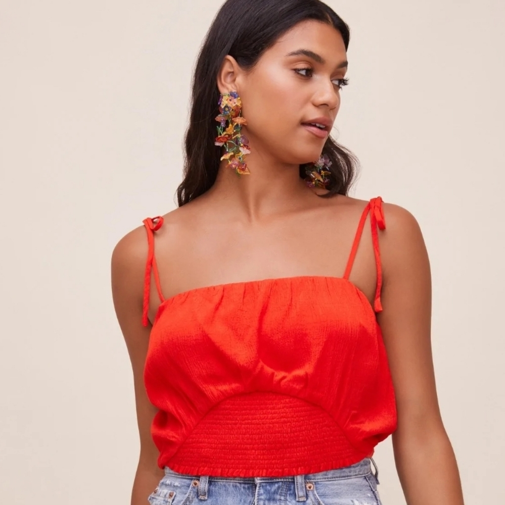 ASTR Aracely Smocked Crop Top Cherry XS